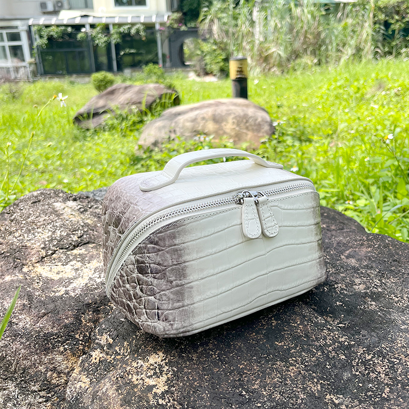 Luxury Skincare Containers - Genuine Leather Crocodile Pattern Makeup Bag