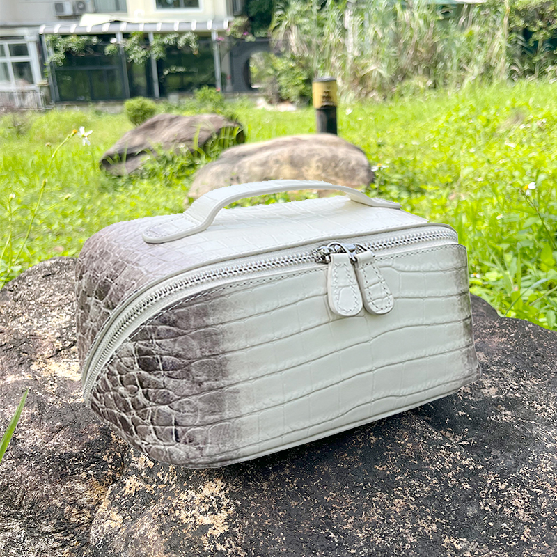 Genuine Leather Crocodile Patt - đánh giá và giá Luxury Skincare Containers