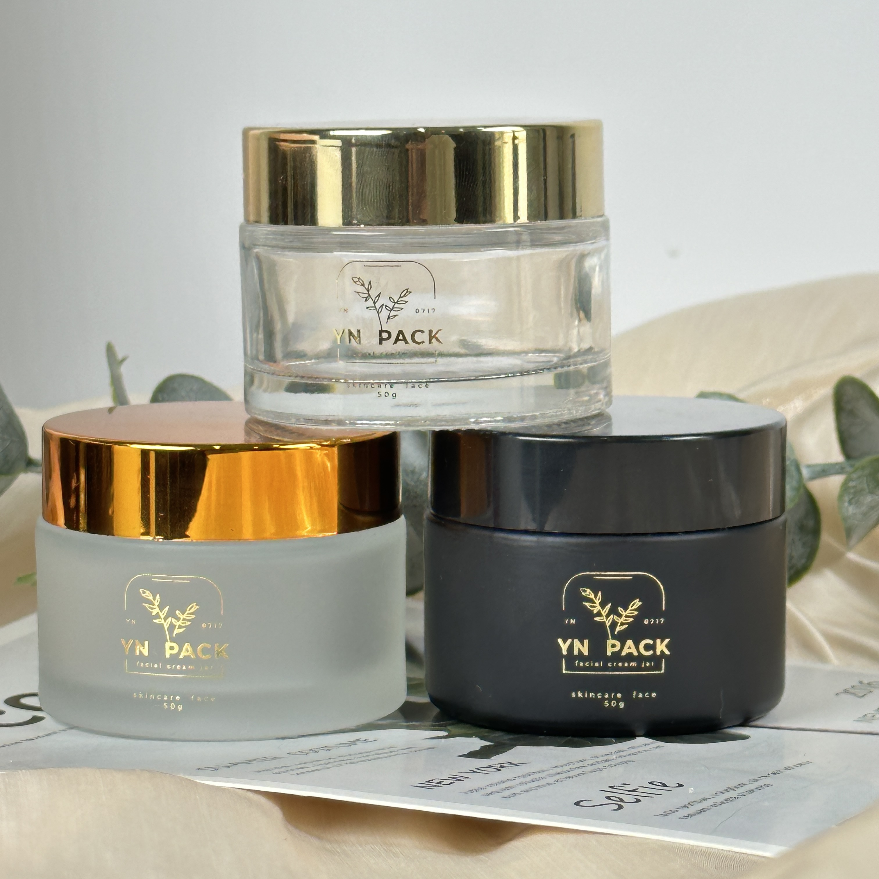 luxury glass jar Wholesa frost - đánh giá và giá Luxury Gold Skincare